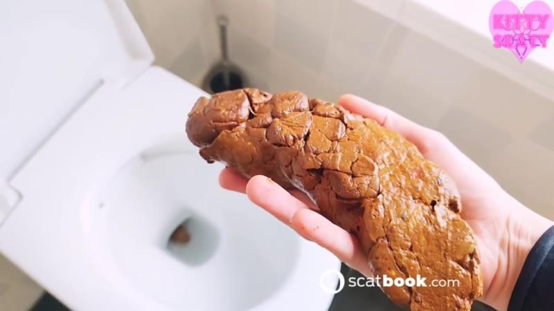 Asmr Massive Log Falls On Floor Squatting, Again! 2025 - Kitty Skatt (FullHD)
