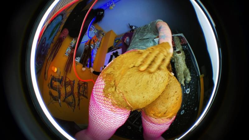 Dark M wants to play! 2026 (UltraHD/4K)