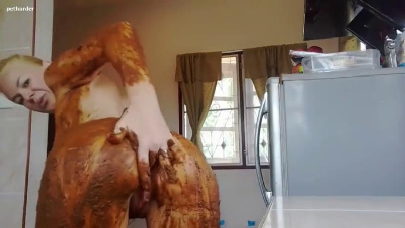 Blonde girl Anja playing with her shit 2026 (SD)