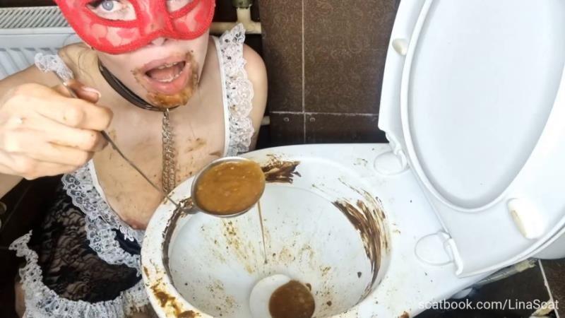 Scatlina 2026 - Cleaning the toilet by a shitty housekeeper Full version 2026 (FullHD)