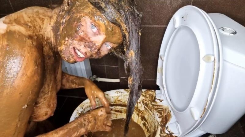 DINNER IN AN ABANDONED RESTAURANT OR SHIT 5 WITH 17 PILES OF SHI 2026 - Scatlina (FullHD)